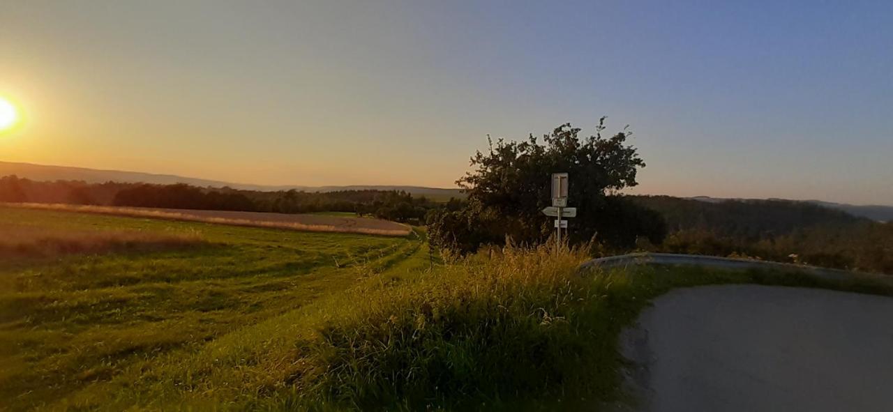 Otevrena Naruc Pension Letovice ภายนอก รูปภาพ